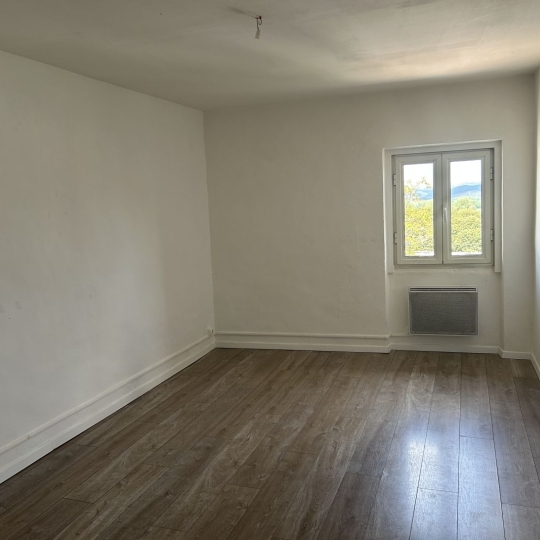  SISYPHE immobilier : Appartement | PEYROLLES-EN-PROVENCE (13860) | 91 m2 | 1 030 € 