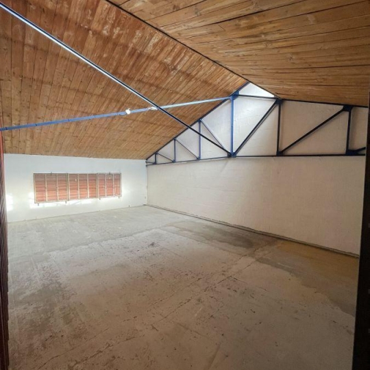  SISYPHE immobilier : Garage / Parking | PEYROLLES-EN-PROVENCE (13860) | 30 m2 | 400 € 