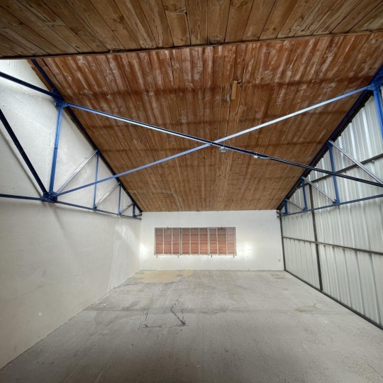  SISYPHE immobilier : Garage / Parking | PEYROLLES-EN-PROVENCE (13860) | 30 m2 | 400 € 
