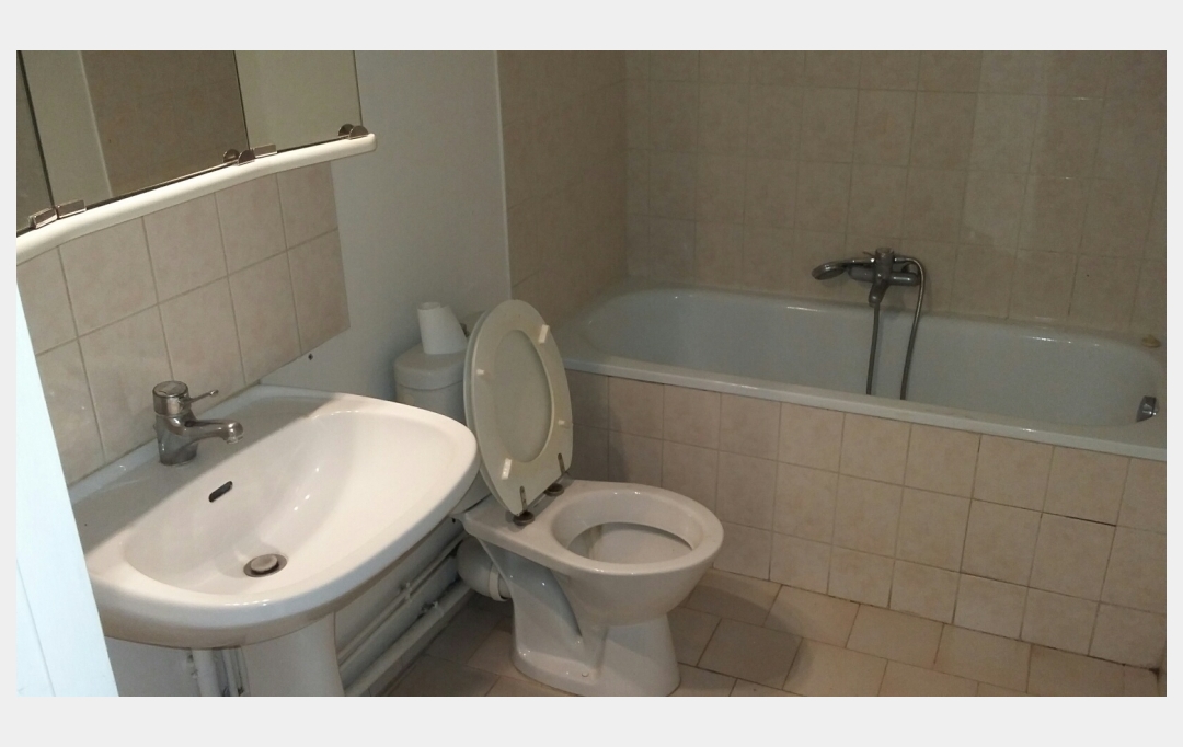 SISYPHE immobilier : Apartment | PEYROLLES-EN-PROVENCE (13860) | 43 m2 | 520 € 