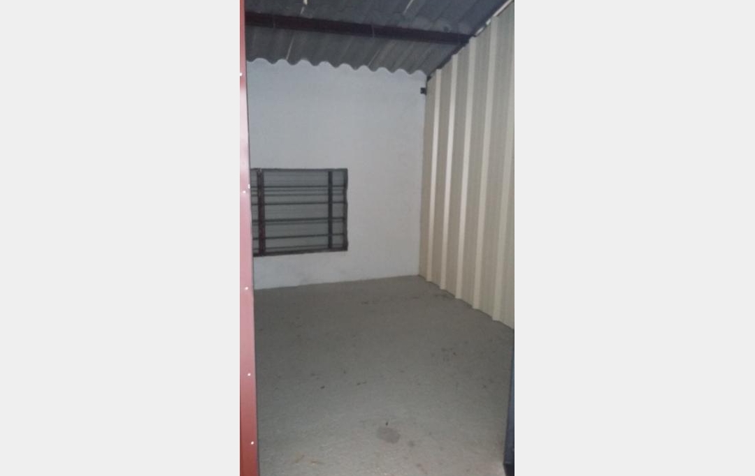 SISYPHE immobilier : Garage / Parking | LES PENNES-MIRABEAU (13170) | 5 m2 | 95 € 