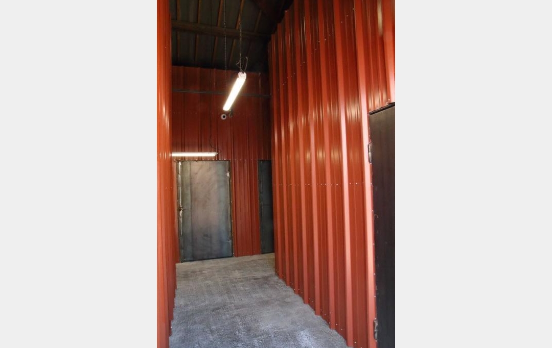 SISYPHE immobilier : Garage / Parking | LES PENNES-MIRABEAU (13170) | 5 m2 | 99 € 