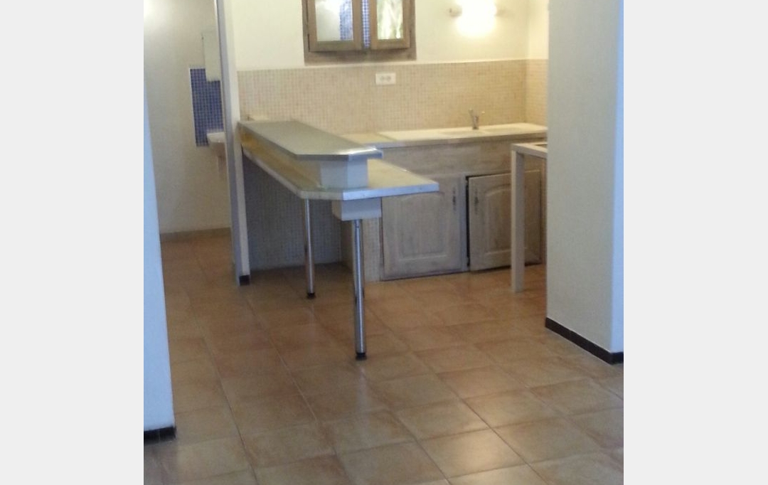 SISYPHE immobilier : Maison / Villa | VINON-SUR-VERDON (83560) | 155 m2 | 278 000 € 