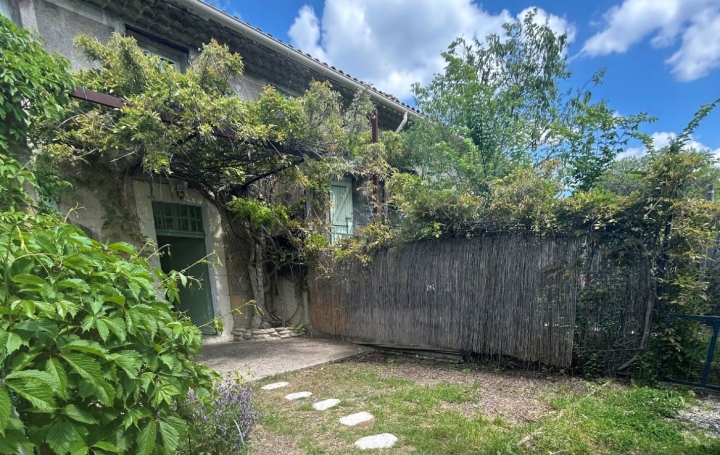 Appartement P4 PEYROLLES-EN-PROVENCE 91 m2 1 030 € Appartement P4 PEYROLLES-EN-PROVENCE 91 m2 1 030 €