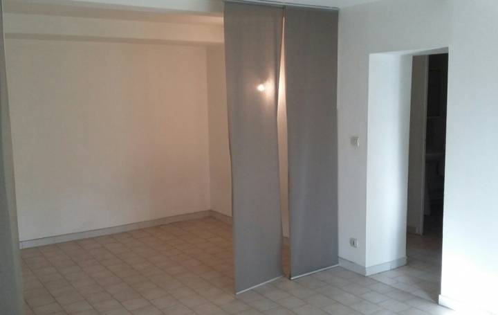  SISYPHE immobilier Apartment | PEYROLLES-EN-PROVENCE (13860) | 43 m2 | 520 € 