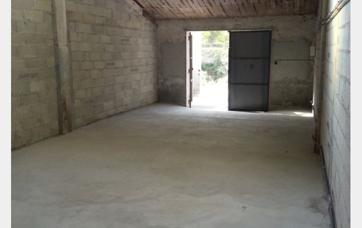  SISYPHE immobilier Garage / Parking | PEYROLLES-EN-PROVENCE (13860) | 95 m2 | 800 € 