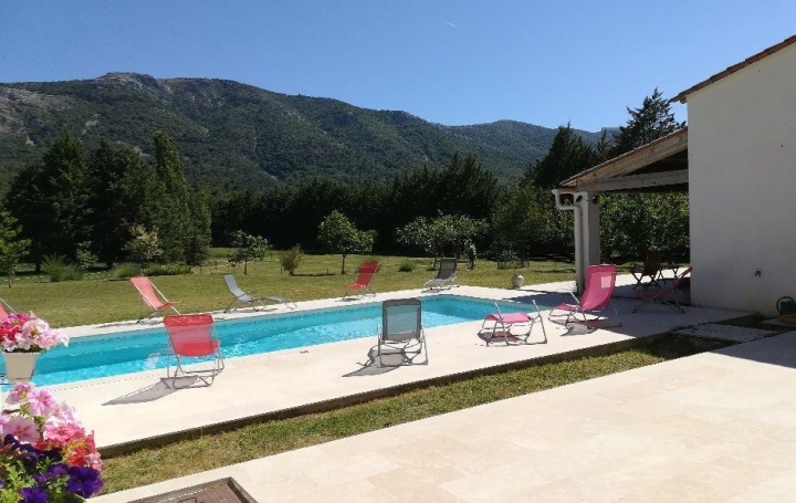 SISYPHE immobilier : Maison / Villa | VAUVENARGUES (13126) | 245 m2 | 2 600 000 € 